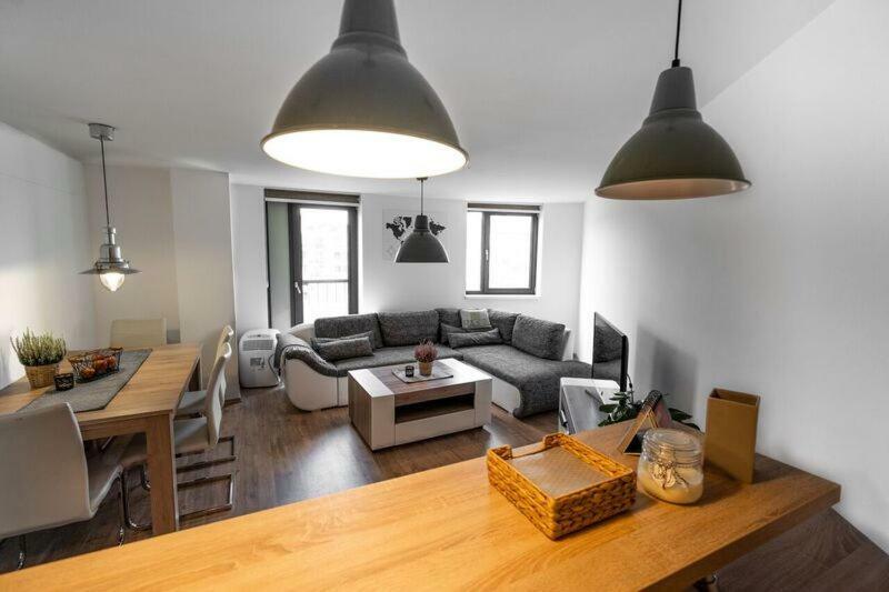 Old Town Luxury Apartment In Heart Of Bratislava Eksteriør bilde