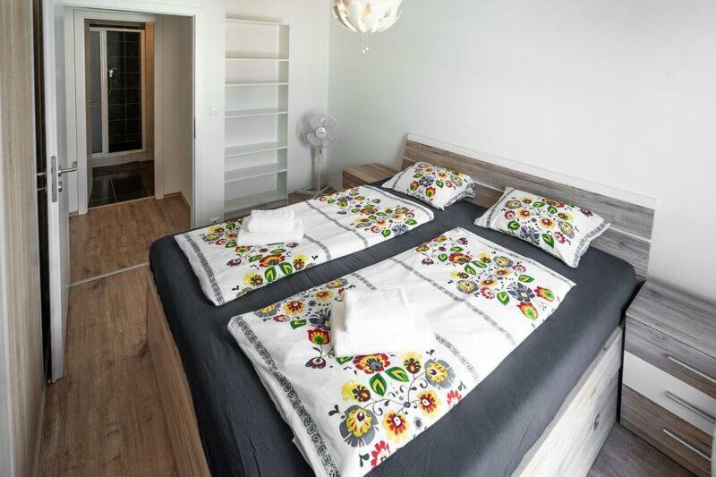 Old Town Luxury Apartment In Heart Of Bratislava Eksteriør bilde